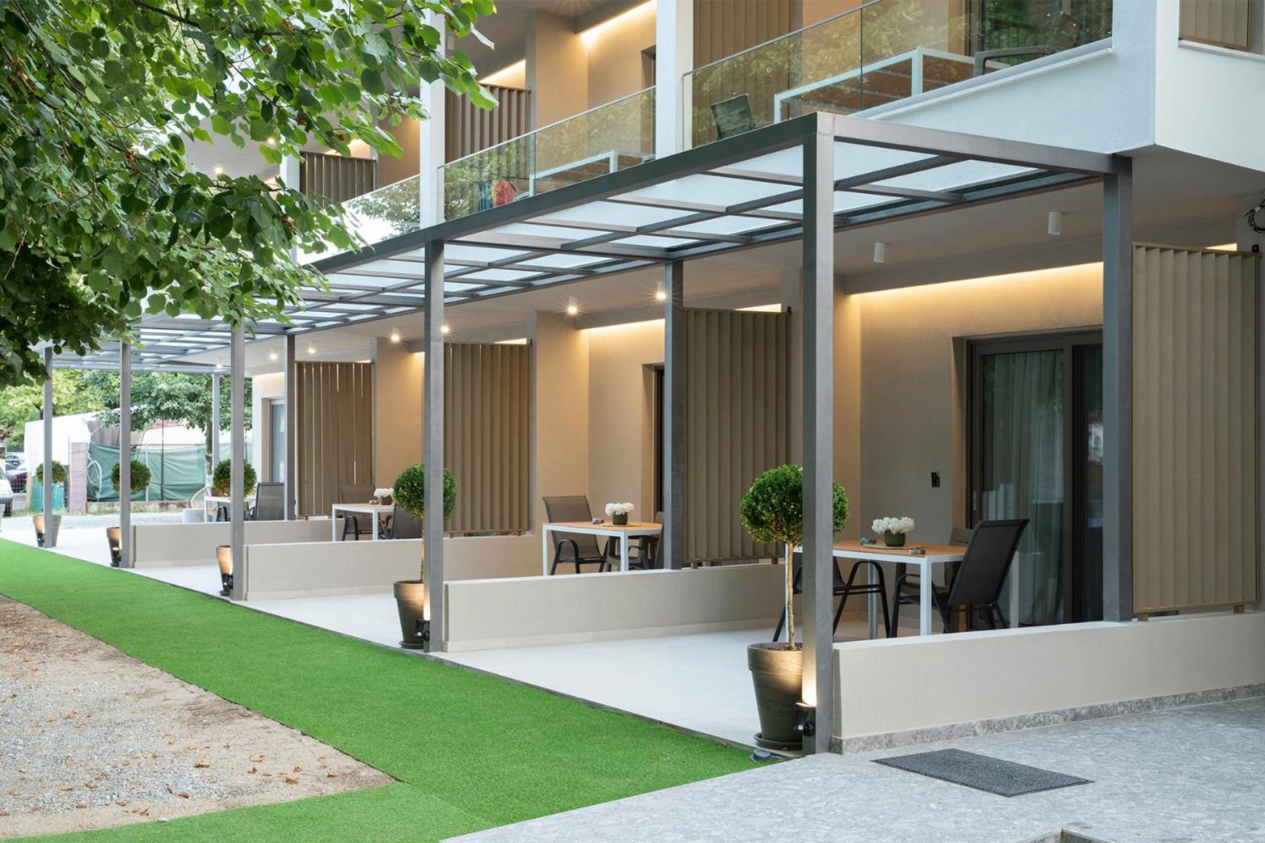 Olympus Suites 파랄리아 판탈레이모노스 외부 사진