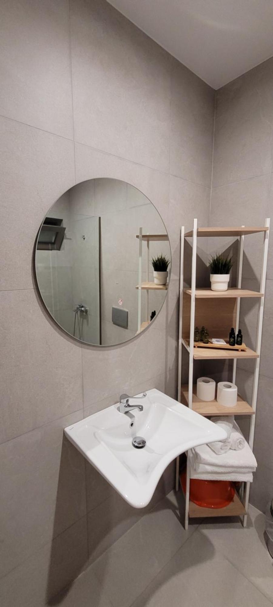 Olympus Suites 파랄리아 판탈레이모노스 외부 사진